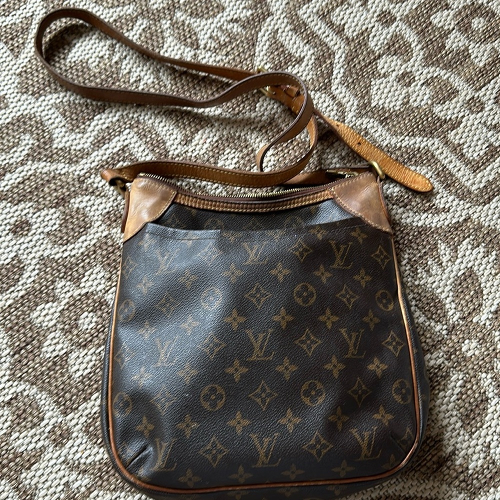 Authentic Louis Vuitton Crossbody
